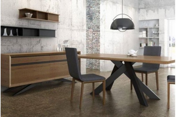 Τραπέζι 1028 ΤΡΑΠΕΖΑΡΙΕΣ