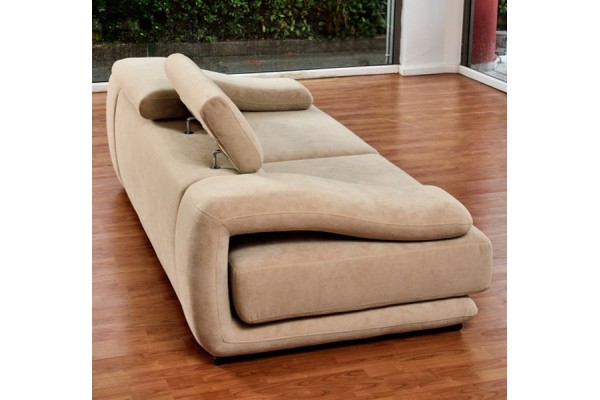 Σαλόνι saga ΣΑΛΟΝΙΑ-ΠΟΛΥΘΡΟΝΕΣ