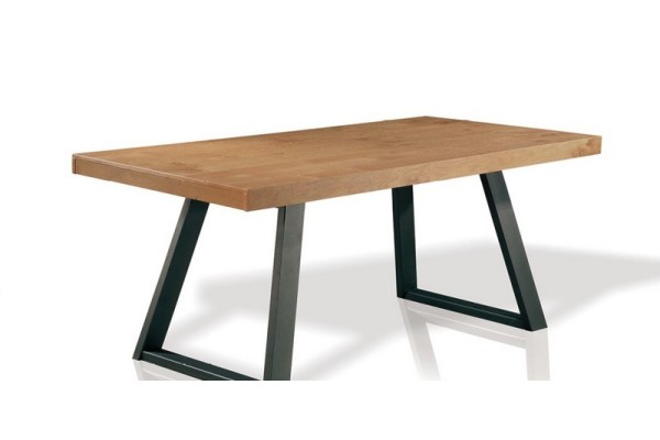 Τραπέζι 1025 ΤΡΑΠΕΖΑΡΙΕΣ