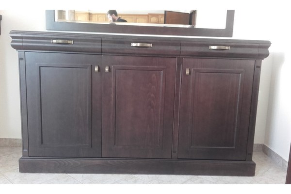 Μπουφές κλασικός ΜΠΟΥΦΕΔΕΣ