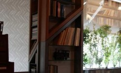 Βιβλιοθήκη με γραφείο